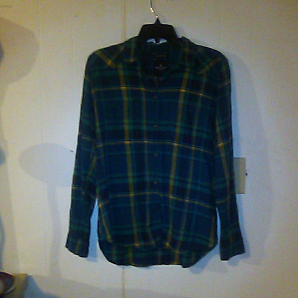 American eagle flannel top